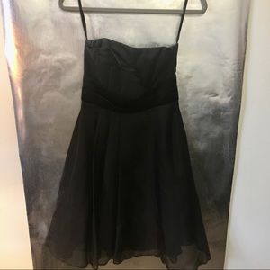 ⚓️White House Black Market Strapless Black Dress⚓️